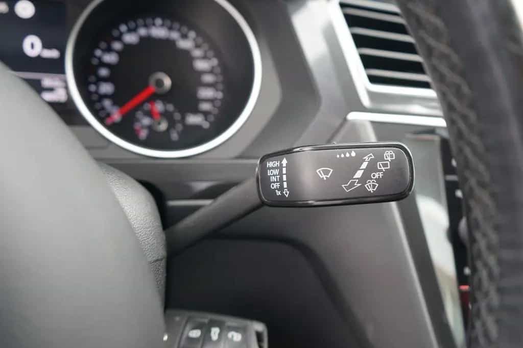 Volkswagen Tiguan 1.4 TSI Navi Sitzheizung AHK Tempomat 07/2017-photo-30