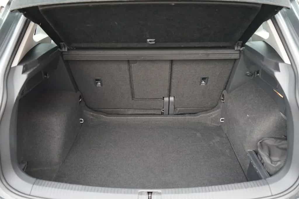 Volkswagen Tiguan 1.4 TSI Navi Sitzheizung AHK Tempomat 07/2017-photo-4