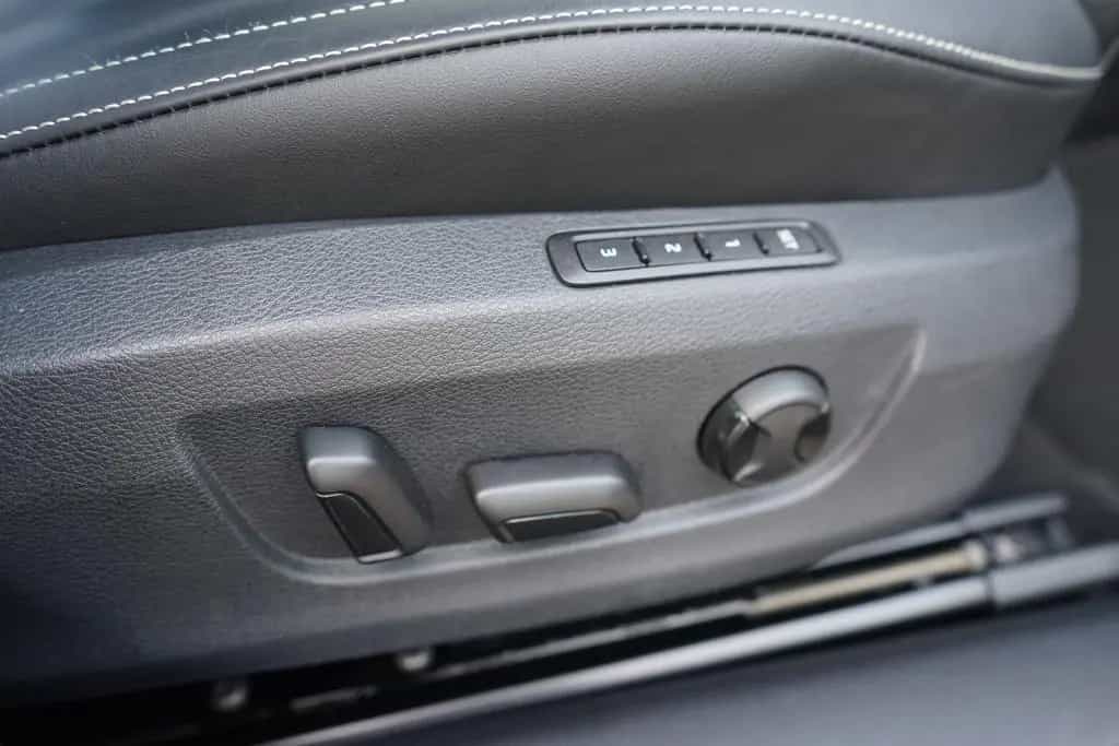 Skoda Superb Combi 2.0 L&K 4x4 DCC Soundsystem Leder 09/2023-photo-13