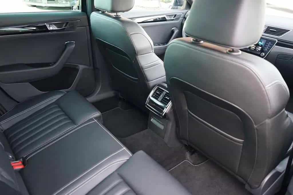 Skoda Superb Combi 2.0 L&K 4x4 DCC Soundsystem Leder 09/2023-photo-14