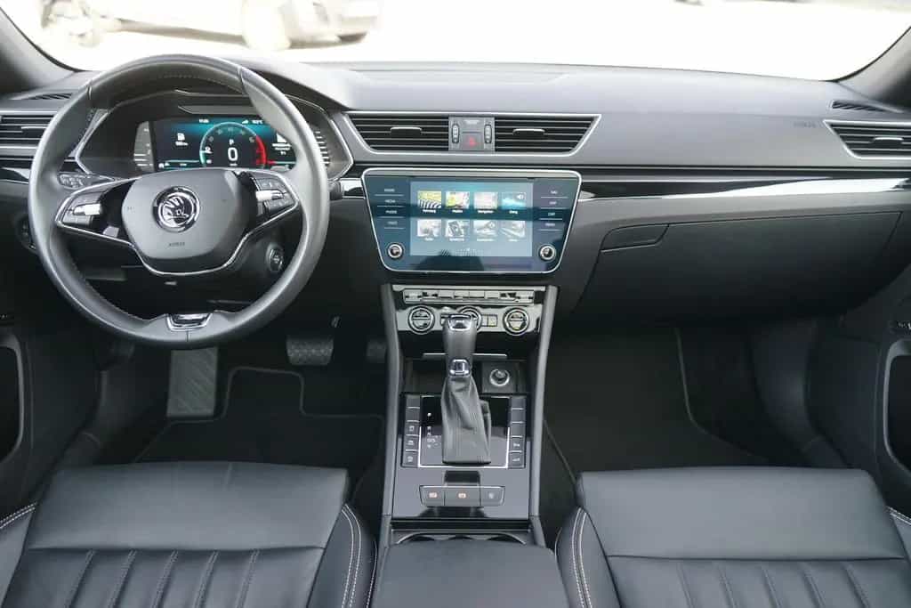Skoda Superb Combi 2.0 L&K 4x4 DCC Soundsystem Leder 09/2023-photo-15