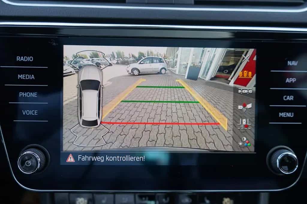 Skoda Superb Combi 2.0 L&K 4x4 DCC Soundsystem Leder 09/2023-photo-20