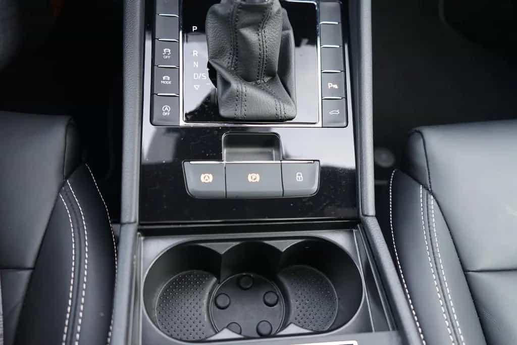 Skoda Superb Combi 2.0 L&K 4x4 DCC Soundsystem Leder 09/2023-photo-26