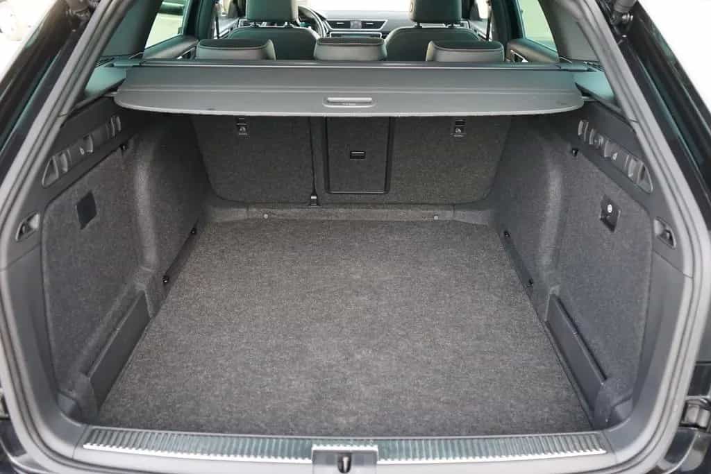Skoda Superb Combi 2.0 L&K 4x4 DCC Soundsystem Leder 09/2023-photo-4