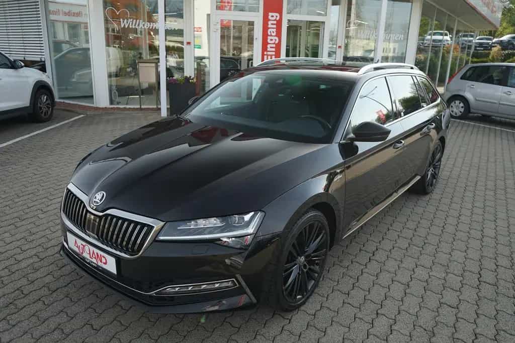 Skoda Superb Combi 2.0 L&K 4x4 DCC Soundsystem Leder 09/2023-photo-9