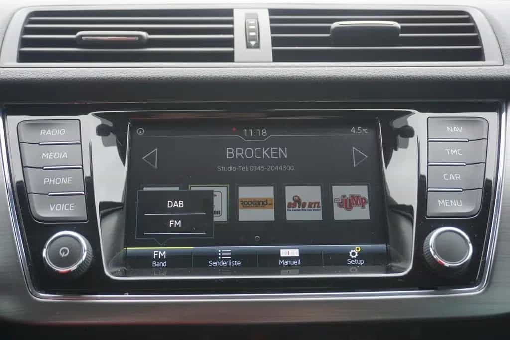 Skoda Fabia 1.0 TSI Soleil DSG LED Navi Android Apple 03/2019-photo-11