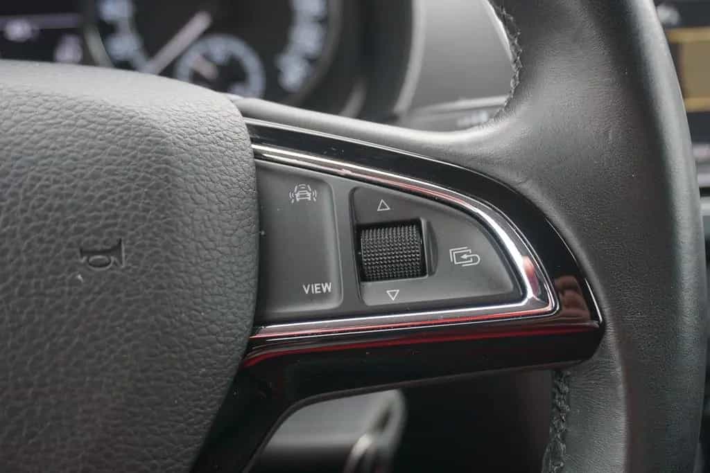 Skoda Fabia 1.0 TSI Soleil DSG LED Navi Android Apple 03/2019-photo-16