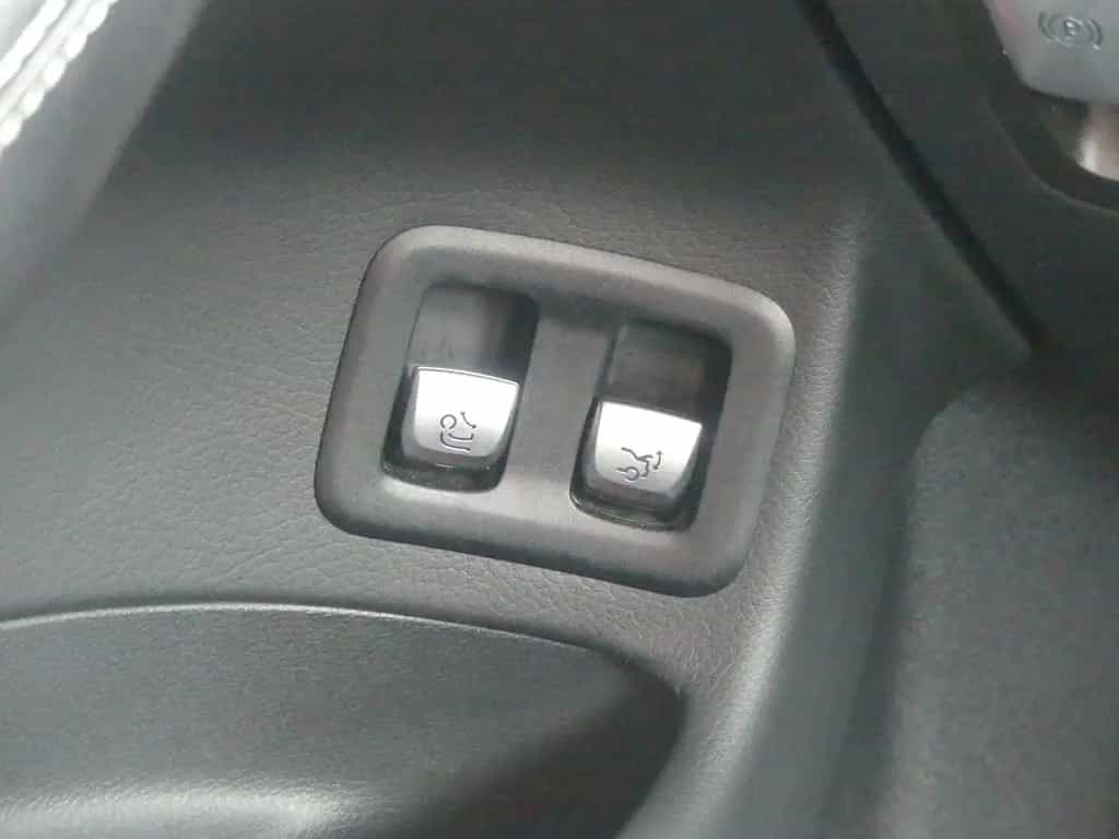 Mercedes-Benz GLC-Class 250 4Matic AMG Line LED Navi AHK Kamera USB 07/2017-photo-29