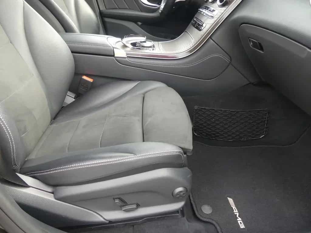 Mercedes-Benz GLC-Class 250 4Matic AMG Line LED Navi AHK Kamera USB 07/2017-photo-35