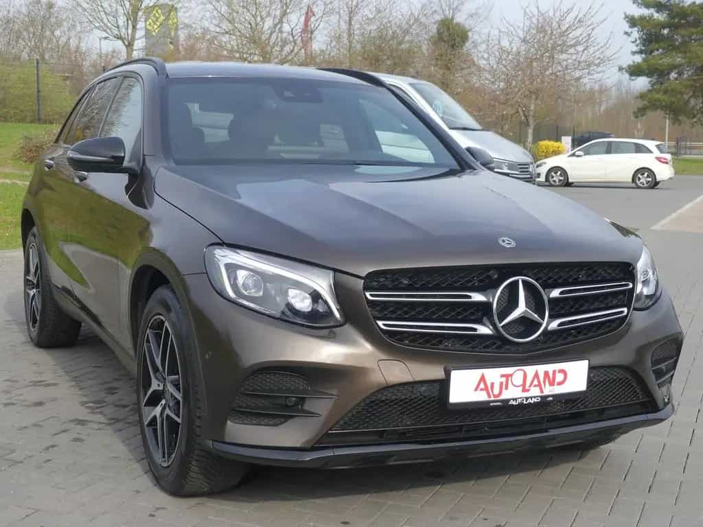 Mercedes-Benz GLC-Class 250 4Matic AMG Line LED Navi AHK Kamera USB 07/2017-photo-5