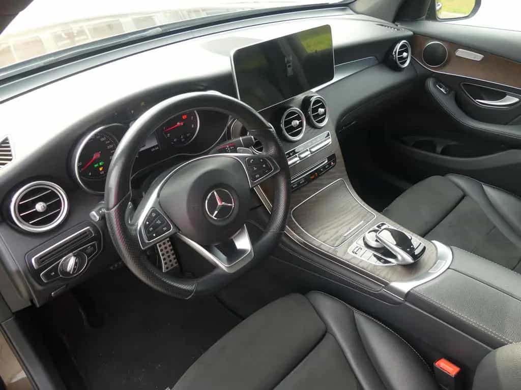 Mercedes-Benz GLC-Class 250 4Matic AMG Line LED Navi AHK Kamera USB 07/2017-photo-7