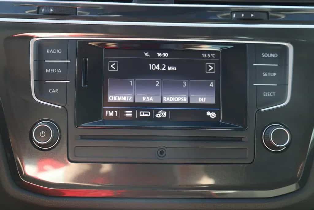 Volkswagen Tiguan 1.4 TSI Trendline LED Sitzheizung PDC 04/2017-photo-11