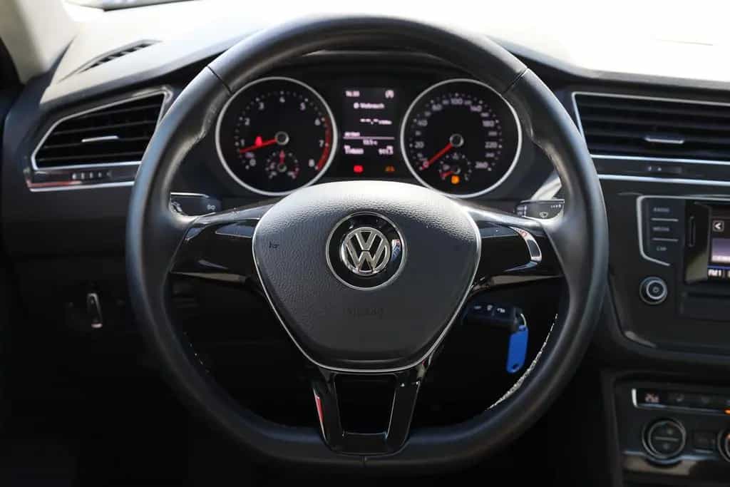 Volkswagen Tiguan 1.4 TSI Trendline LED Sitzheizung PDC 04/2017-photo-18