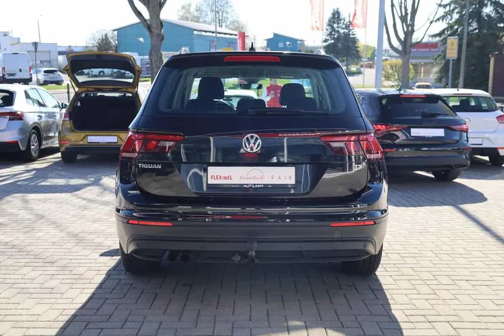 Volkswagen Tiguan 1.4 TSI Trendline LED Sitzheizung PDC 04/2017-photo-3