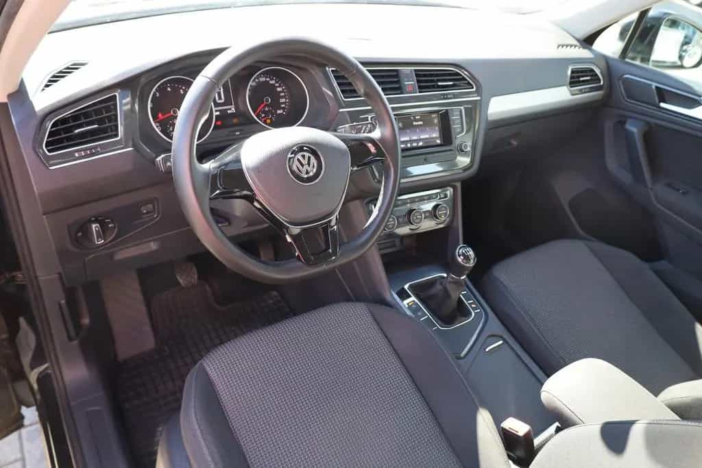 Volkswagen Tiguan 1.4 TSI Trendline LED Sitzheizung PDC 04/2017-photo-7