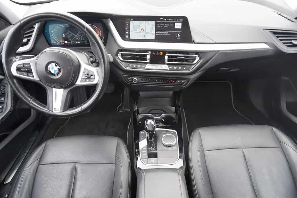 BMW 118 i Luxury Line Aut. LED Navi Head-Up Leder 06/2021-photo-12