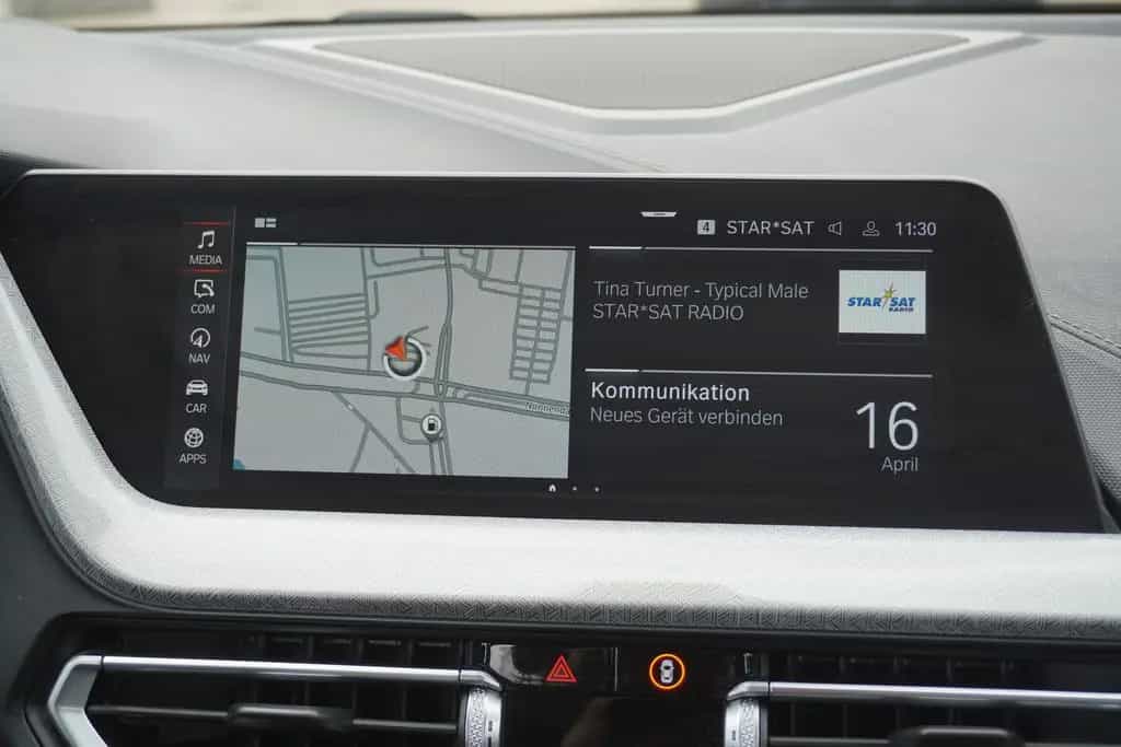 BMW 118 i Luxury Line Aut. LED Navi Head-Up Leder 06/2021-photo-13
