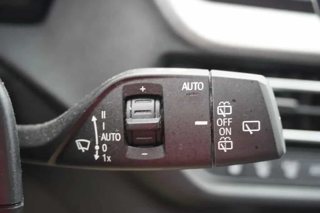 BMW 118 i Luxury Line Aut. LED Navi Head-Up Leder 06/2021-photo-24