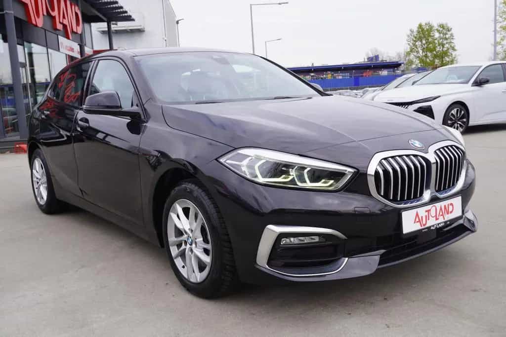 BMW 118 i Luxury Line Aut. LED Navi Head-Up Leder 06/2021-photo-5