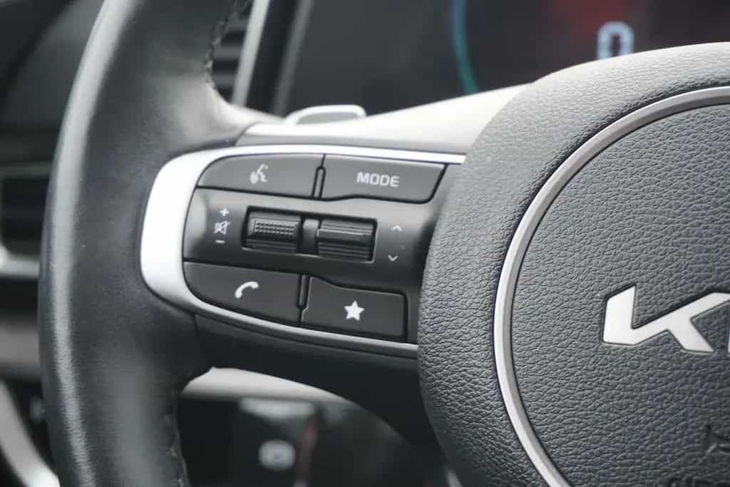 Kia Sportage 1.6 M-Hybrid Vision Aut. LED Navi PDC 09/2022-photo-19