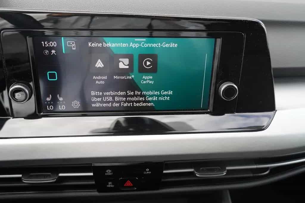Volkswagen Golf VIII 1.5 eTSI Life LED AHK Kamera Bluetooth 03/2021-photo-20