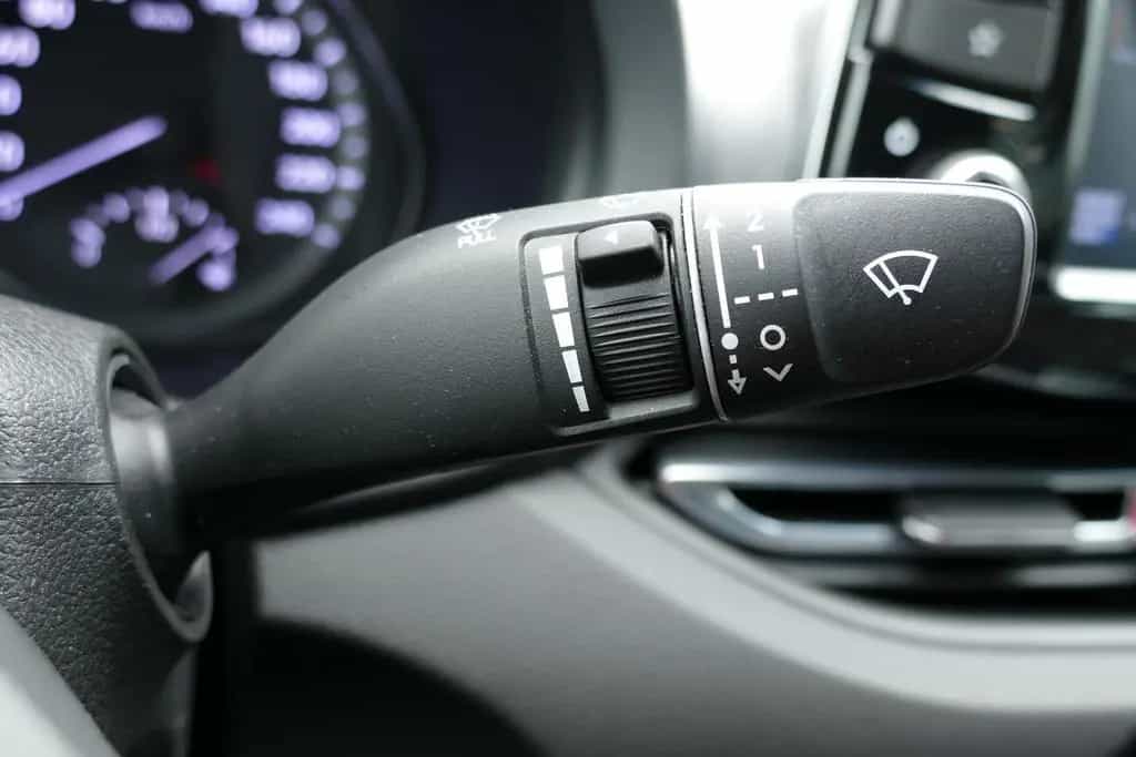 Hyundai i30 Fastback 1.5 LED Kamera Tempomat DAB AHK 06/2021-photo-14
