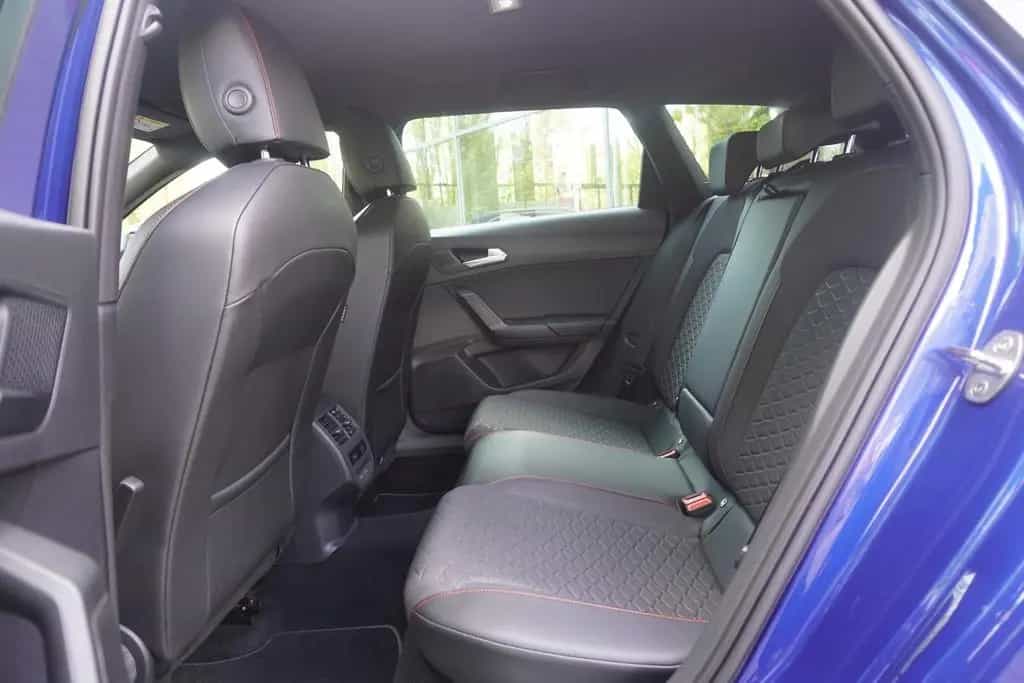 Seat Leon Sportstourer 1.5 M-Hybrid FR LED Navi ACC 07/2021-photo-11