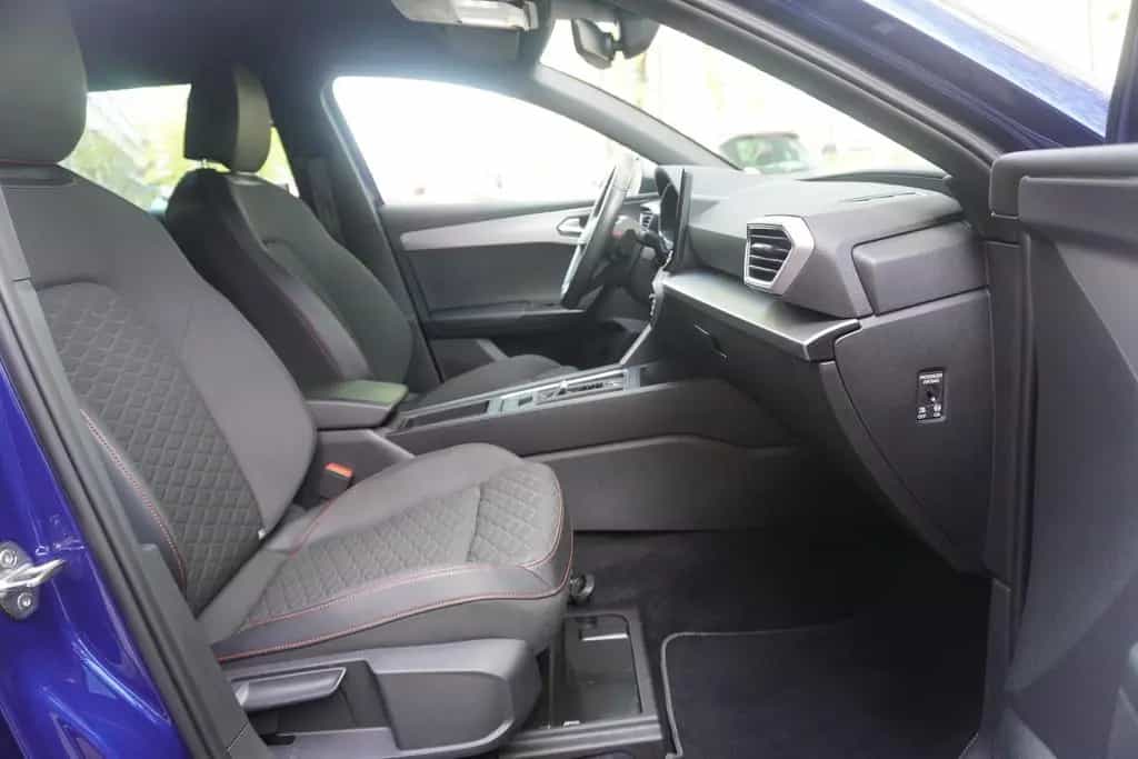 Seat Leon Sportstourer 1.5 M-Hybrid FR LED Navi ACC 07/2021-photo-13