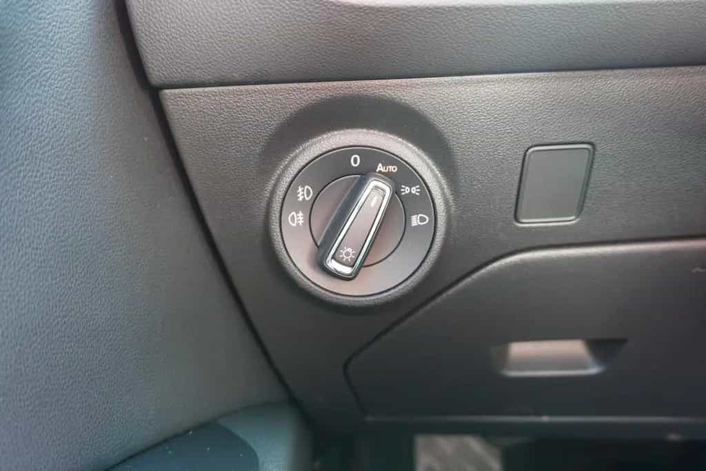 Seat Leon SC 1.8 FR ACC FullLink Ambiente-Beleuchtung 06/2017-photo-13