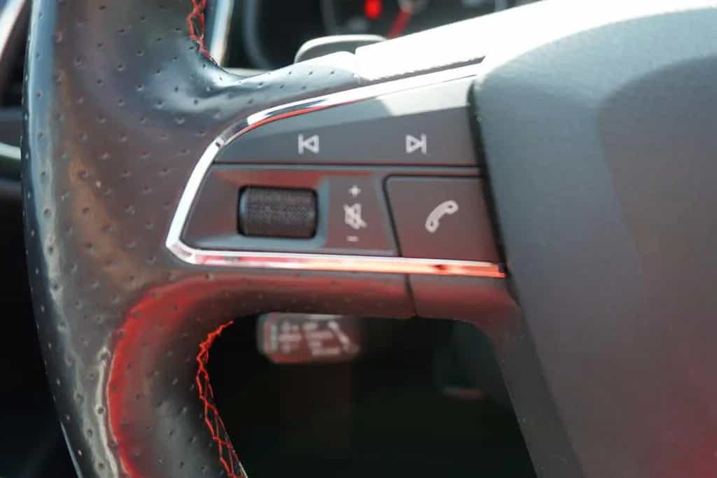 Seat Leon SC 1.8 FR ACC FullLink Ambiente-Beleuchtung 06/2017-photo-17