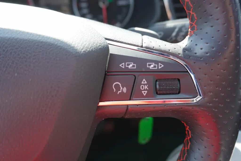 Seat Leon SC 1.8 FR ACC FullLink Ambiente-Beleuchtung 06/2017-photo-18