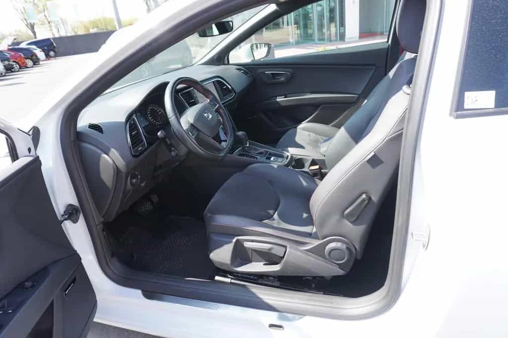 Seat Leon SC 1.8 FR ACC FullLink Ambiente-Beleuchtung 06/2017-photo-9