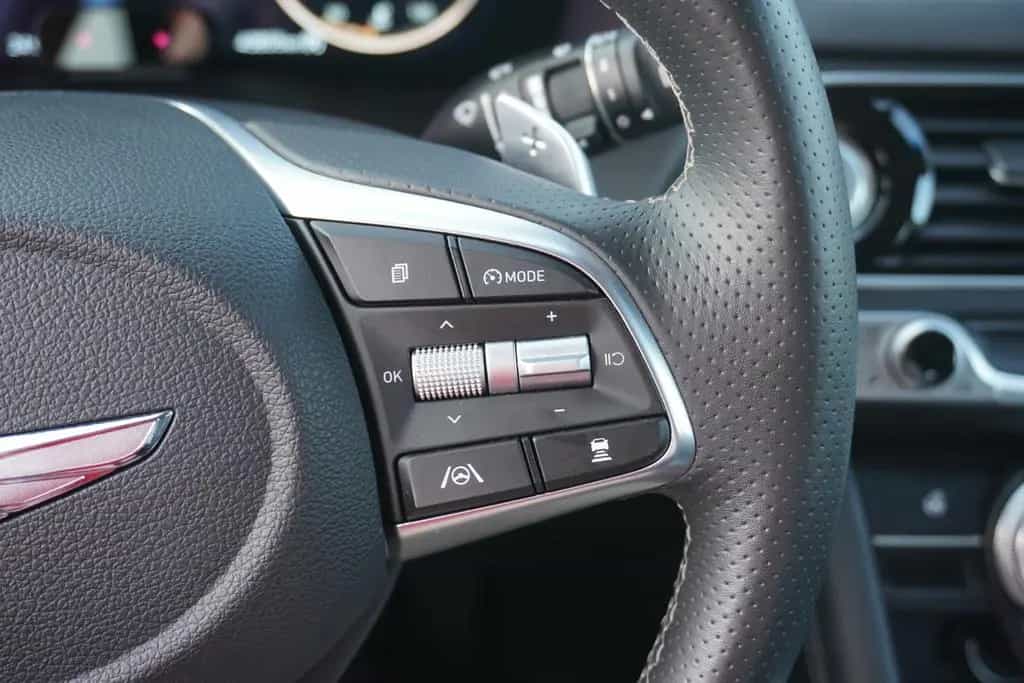 Genesis G70 2.0 Premium 360° Totwinkel Head-Up ACC LED 02/2023-photo-17