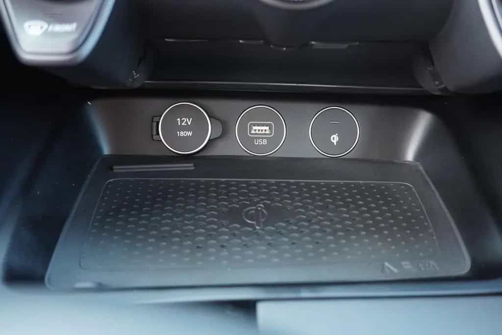 Genesis G70 2.0 Premium 360° Totwinkel Head-Up ACC LED 02/2023-photo-35