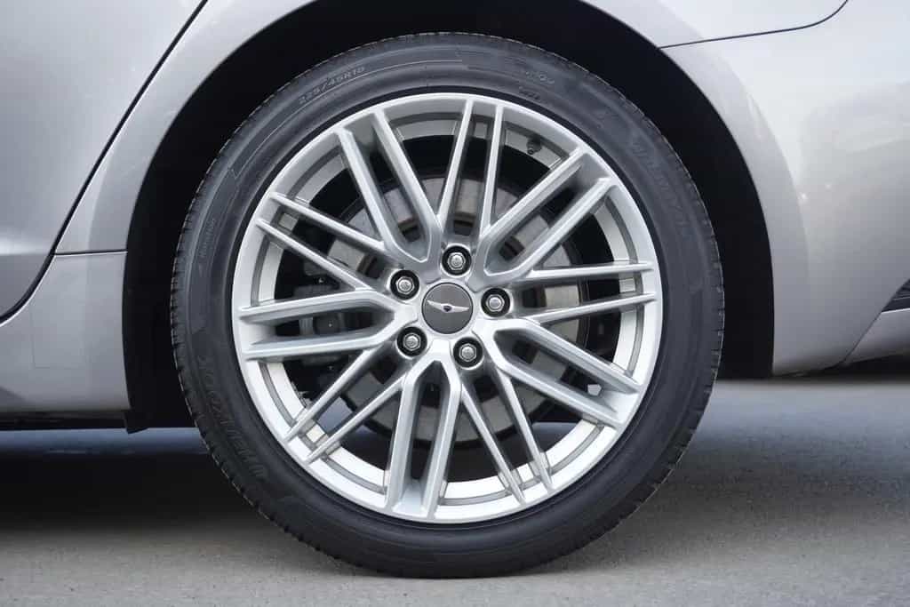Genesis G70 2.0 Premium 360° Totwinkel Head-Up ACC LED 02/2023-photo-37