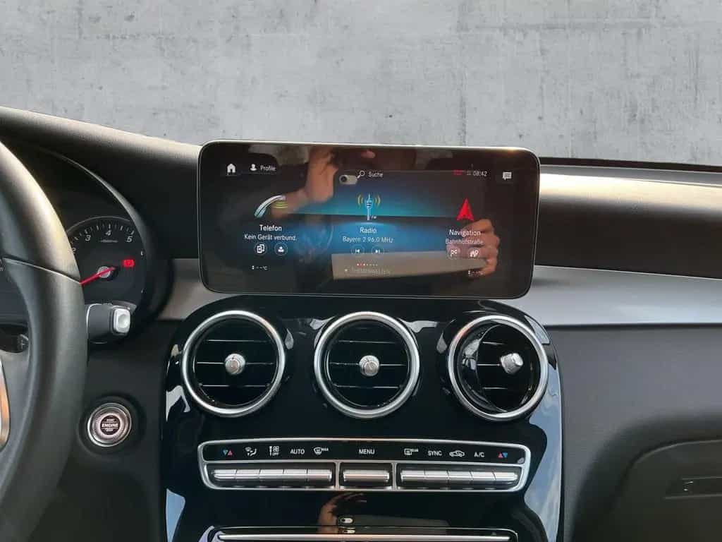 Mercedes-Benz GLC-Class 200 4Matic LED+AHK+SHZ+TEMPOMAT+PARKLENK+ALU 07/2020-photo-10