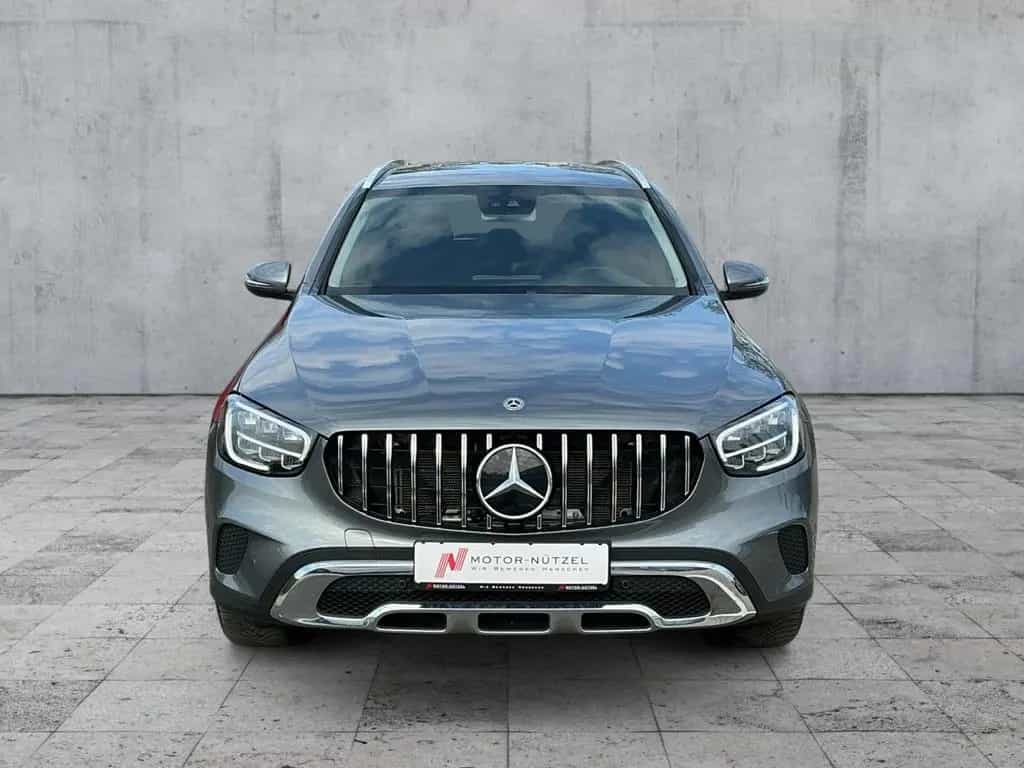 Mercedes-Benz GLC-Class 200 4Matic LED+AHK+SHZ+TEMPOMAT+PARKLENK+ALU 07/2020-photo-2