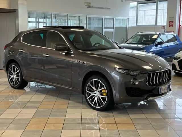 Maserati Levante MASERATI Levante V6 Diesel 275 CV AWD 05/2017-photo-1