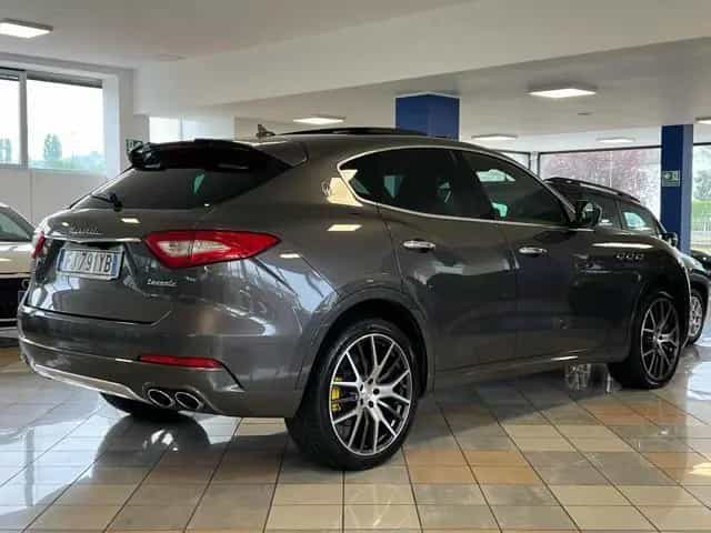 Maserati Levante MASERATI Levante V6 Diesel 275 CV AWD 05/2017-photo-3