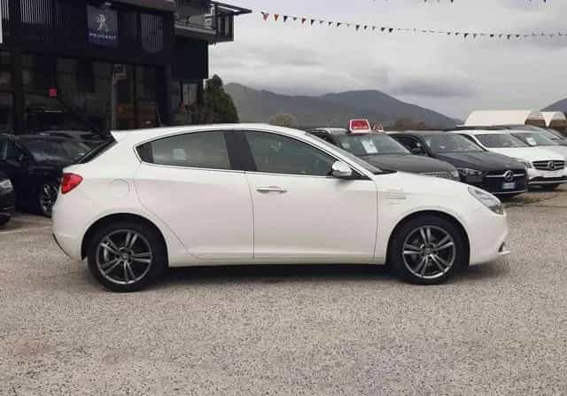Alfa Romeo Giulietta ROMEO Giulietta 1.6 JTDm-2 105 CV Distincti 03/2014-photo-12
