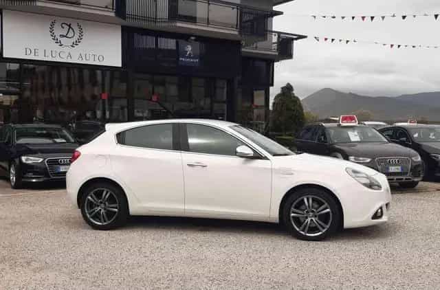 Alfa Romeo Giulietta ROMEO Giulietta 1.6 JTDm-2 105 CV Distincti 03/2014-photo-13