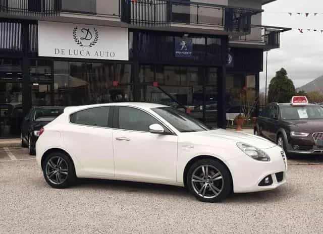Alfa Romeo Giulietta ROMEO Giulietta 1.6 JTDm-2 105 CV Distincti 03/2014-photo-14