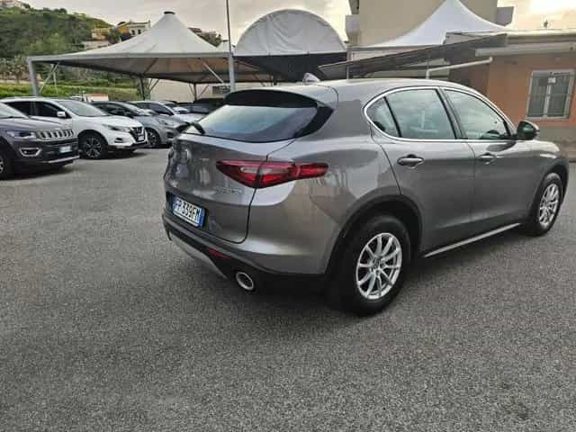 Alfa Romeo Stelvio ROMEO Stelvio 2.2 Turbodiesel 190 CV AT8 Q4 06/2018-photo-4