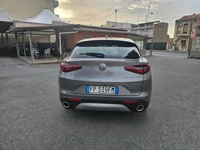 Alfa Romeo Stelvio ROMEO Stelvio 2.2 Turbodiesel 190 CV AT8 Q4 06/2018-photo-5