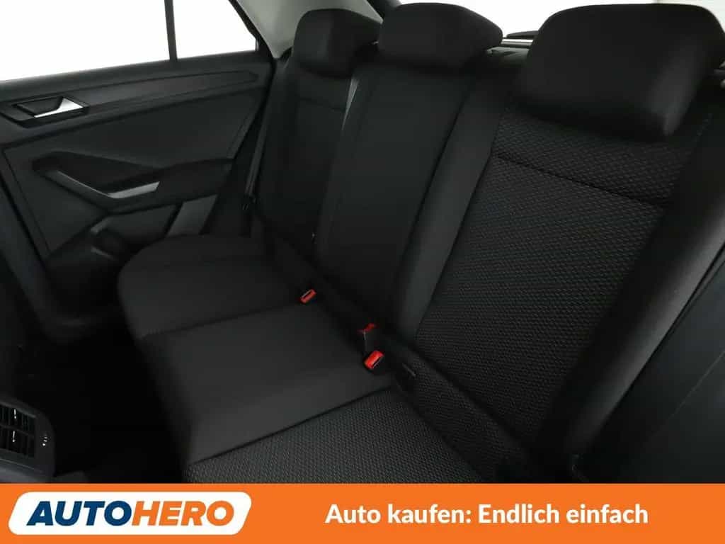Volkswagen T-Roc 1.6 TDI*NAVI*SPUR*PDC*SHZ*KLIMA*GARANTIE* 08/2018-photo-12