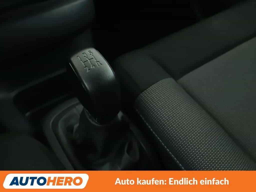 Citroën C4 Cactus 1.2 e-THP Selection*NAVI*TEMPO*CAM* 11/2017-photo-22