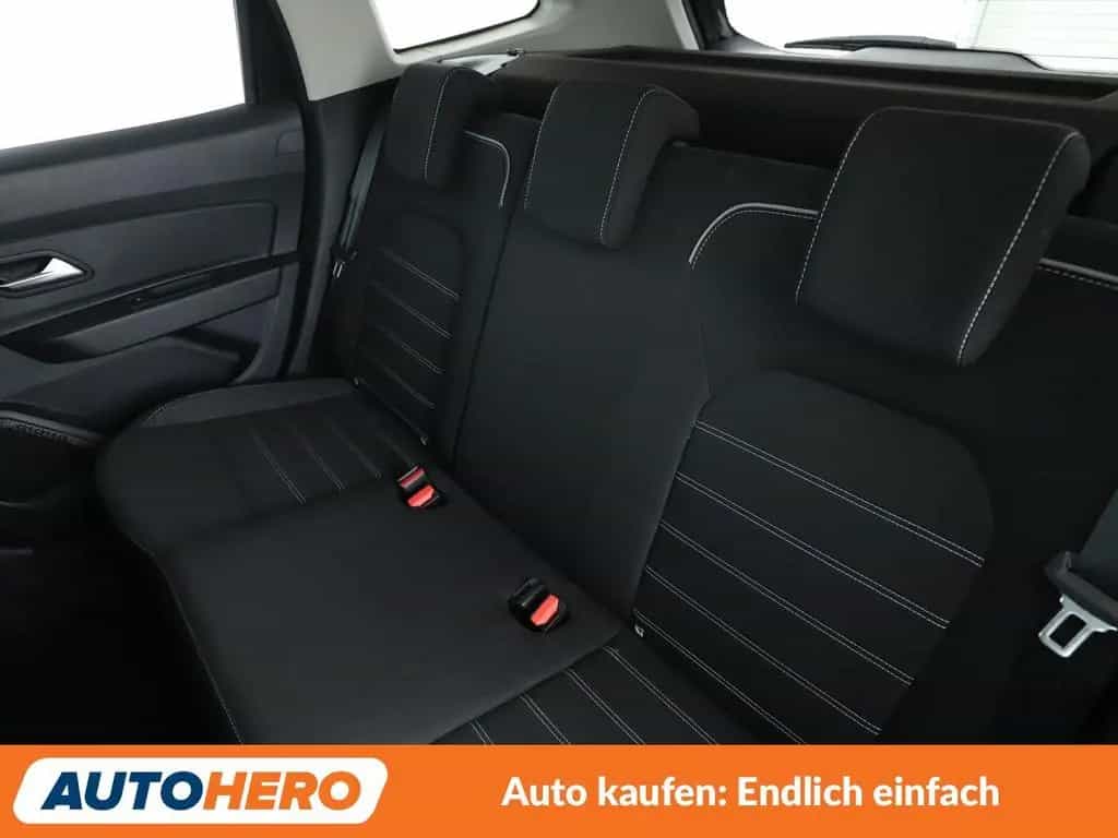 Dacia Duster 1.3 TCe Prestige + *NAVI*CAM*TEMPO*SHZ* 11/2022-photo-12