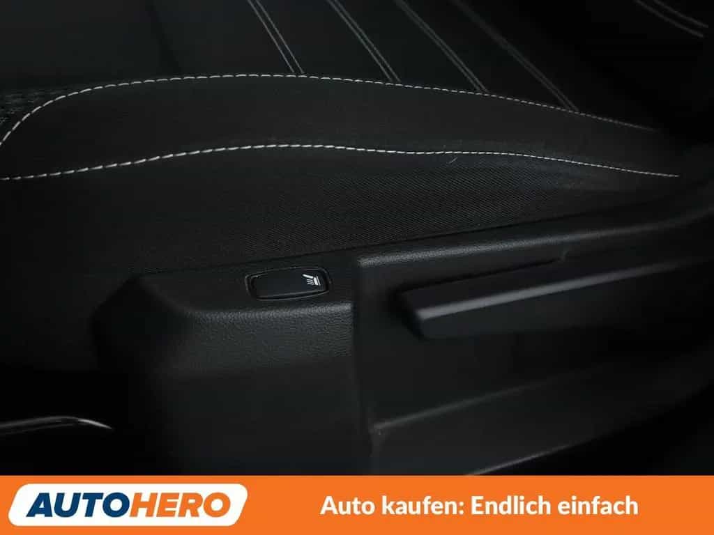 Dacia Duster 1.3 TCe Prestige + *NAVI*CAM*TEMPO*SHZ* 11/2022-photo-24