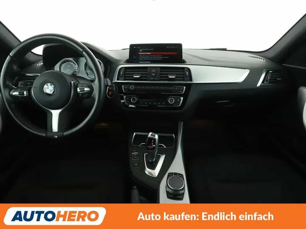 BMW 1 Series 118i Advantage Aut*NAVI*LED*TEMPO*PDC*SHZ* 06/2019-photo-11