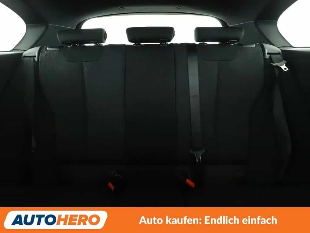 BMW 1 Series 118i Advantage Aut*NAVI*LED*TEMPO*PDC*SHZ* 06/2019-photo-15